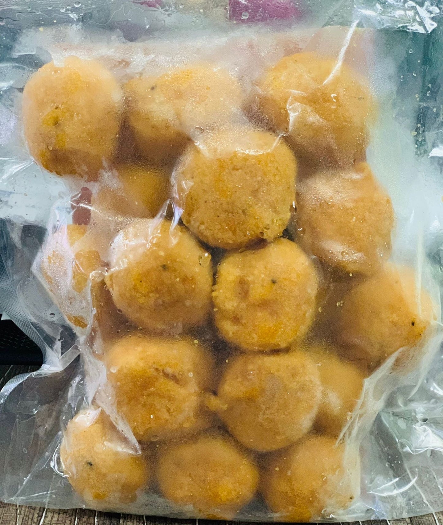 Haldiram's Club Pack Dahi Bhalla (Made with Black Gram & Moong Lentils with Indian Spices) (Chilled)