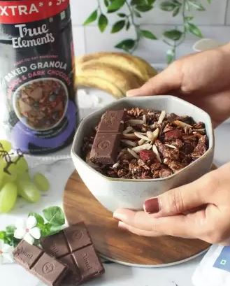 True Elements Crunchy Dark Chocolate Granola With Berries Nuts and Seeds Diet Food Healthy Cereal