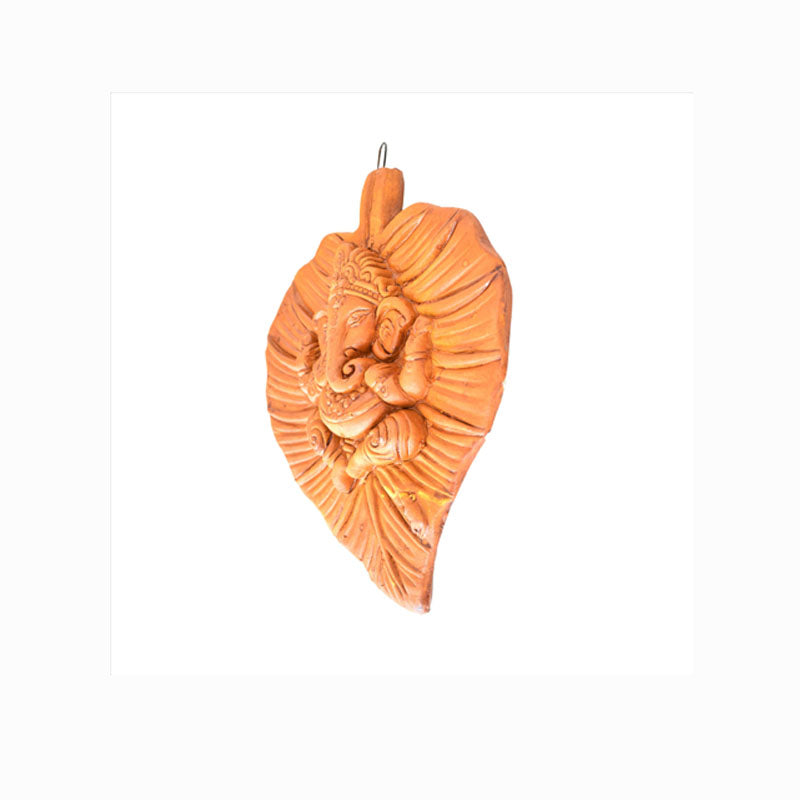 Clay Vinayagar Pepal leaf Wall hanging - 1 Pc