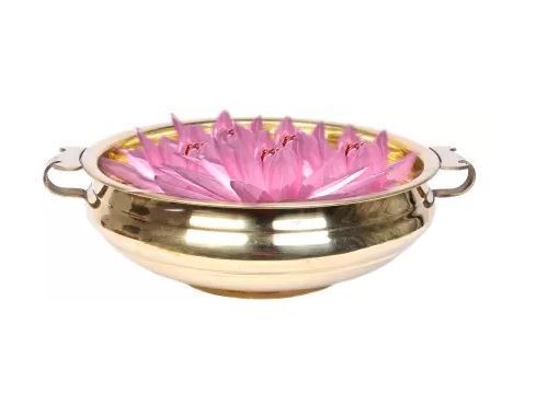 Brass Traditional Urli Utensil Authentic & Designer Handcrafted Floating Flowers & Diyas Table Top Best For Home & Office Decoration & Gift Purpose