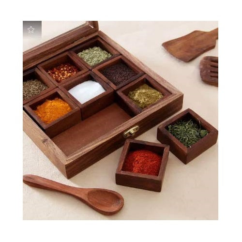 Delux Wood Carver Masala Box With Spoon - 1 Pc