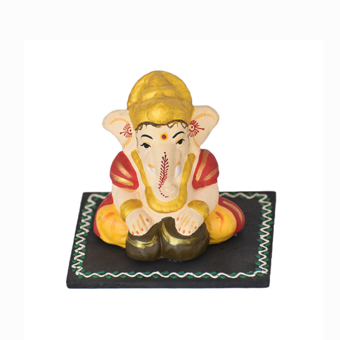 Handcrafted Eco Friendly Ganesha Statue Classic - 1 pc