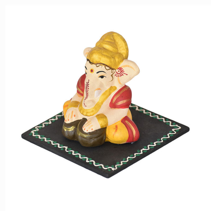 Handcrafted Eco Friendly Ganesha Statue Classic - 1 pc