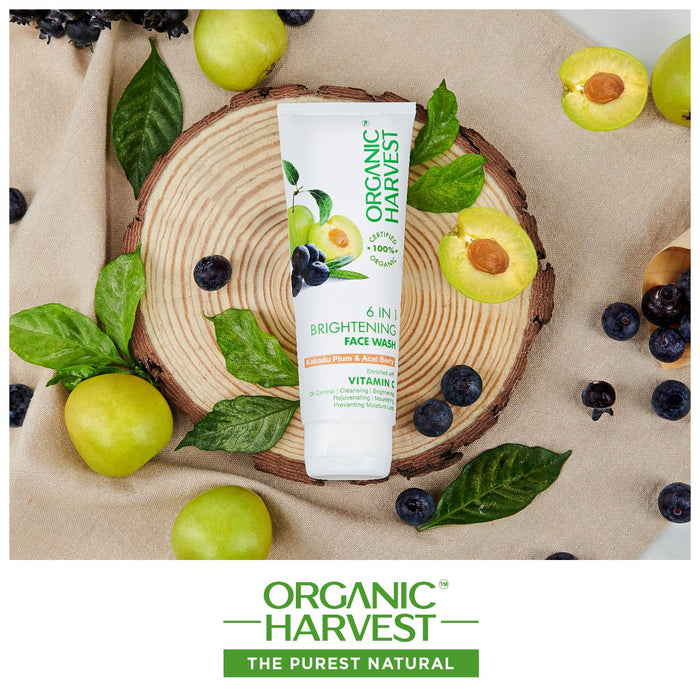 Organic Harvest 3 in 1 Advanced Face Wash with Kakadu Plum Acai Berry & Rice Water For Women & Men (Certified Organic) - 100 g