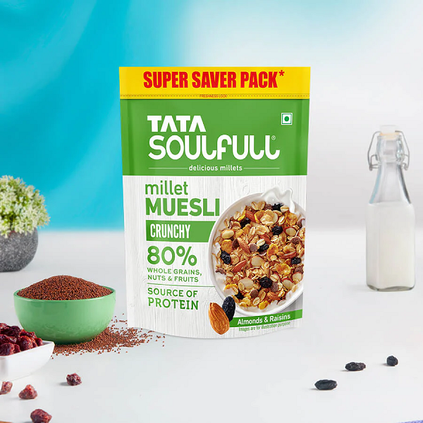 Tata Soulfull Millet Muesli Crunchy Contains Almonds & Raisins - 700 g