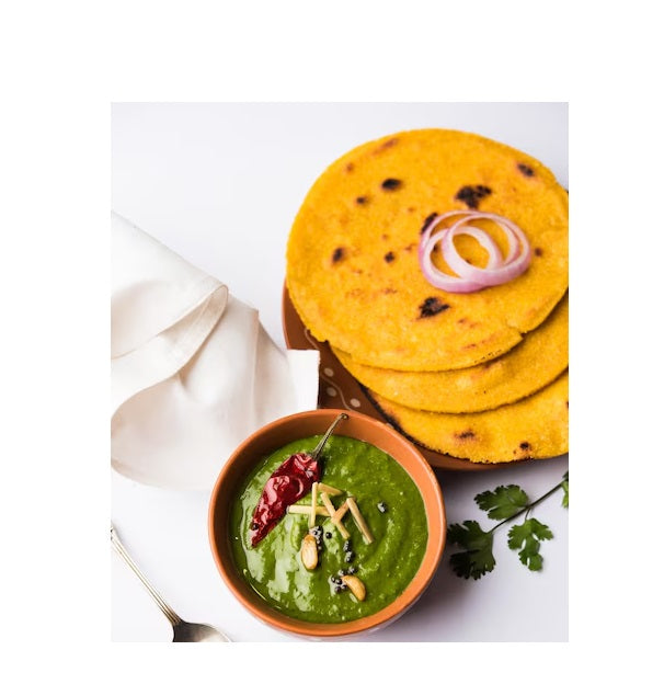 Haldiram's Sarsoka Saag & Makkeki Roti (Chilled) - 400 g