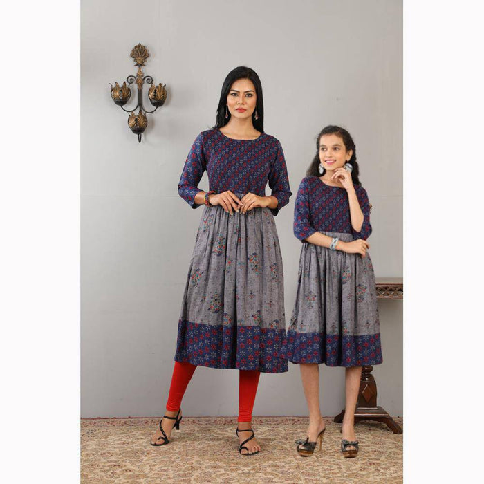 Vidarsha Mom And Daughter Combo Set Kurti - 2397 - FromIndia.com